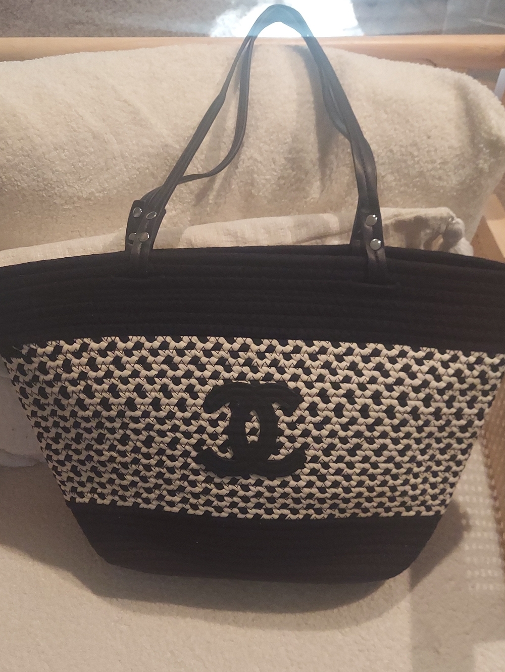 GWP VIP/Novelty Black and White Large Woven Tote Bag